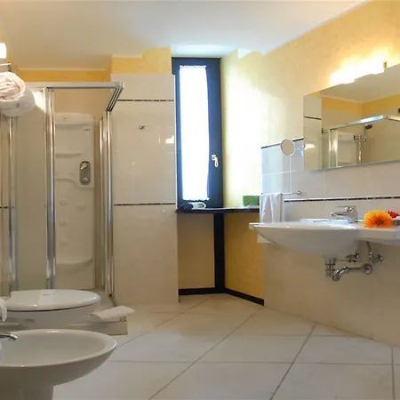 Western Nettuno 4* Brindisi